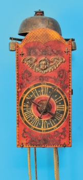 Wanduhr mit Waagunrast (Nachbau), Eisengehäuse mit Abstandsdornen und Stundenschlag auf Glocke