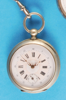 Nickeltaschenuhr mit Schlüsselaufzug und Nickel-Taschenuhrkette,
