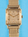 Gruen Very-Thin, vergoldete Armbanduhr mit kleiner Sekunde, Referenz 415/677, cal. 415, 1940er-Jahre,