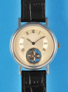Armbanduhr mit sichtbarem Drehgestell „Tourbillon“
